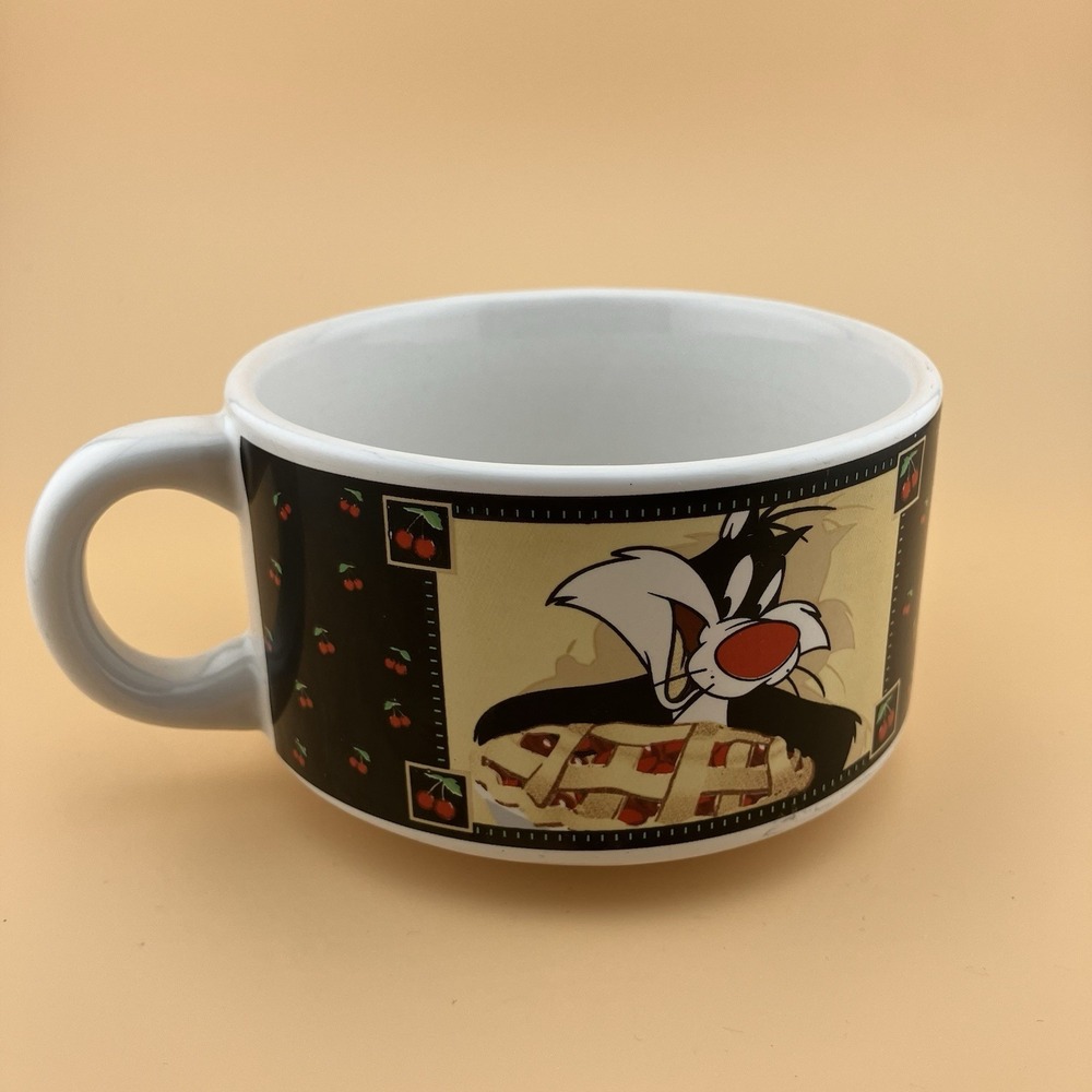 LOONEY TUNES Coffee‎ Mug Cup Soup Bowl Home Made Specialties Vintage 1998